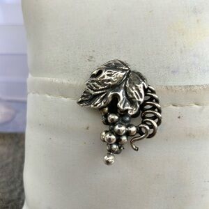 Elegant Napier Sterling Silver Grape Leaf Brooch